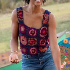 Natural life crochet crop top. NWT  size L/XL